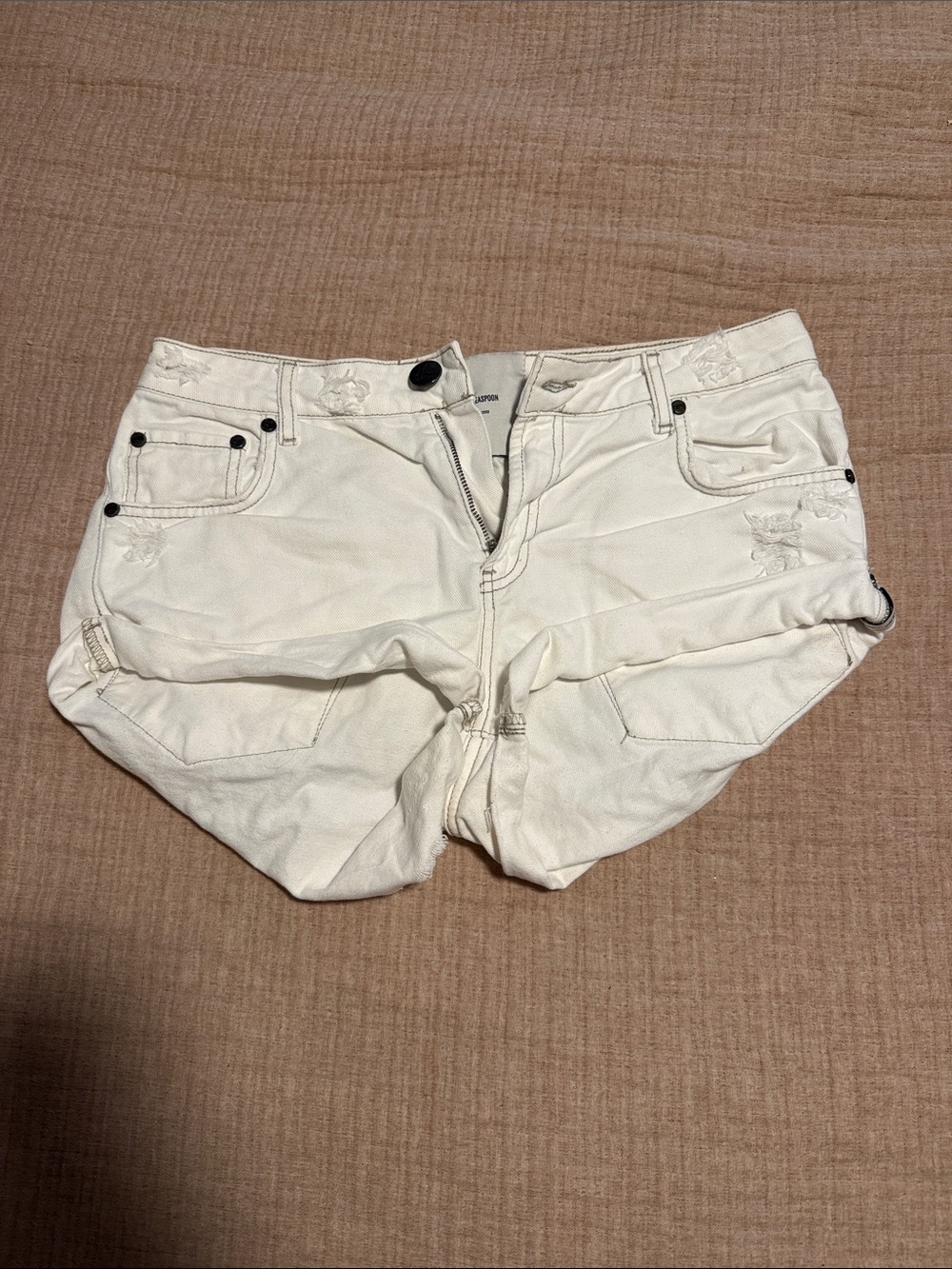 One Teaspoon white bandit shorts 28